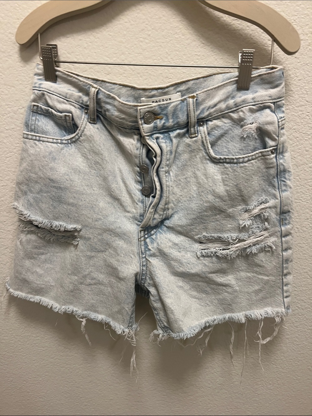 PacSun 90s Girlfriend Denim Shorts Distressed High-Rise Sz 28 summer beach vacay